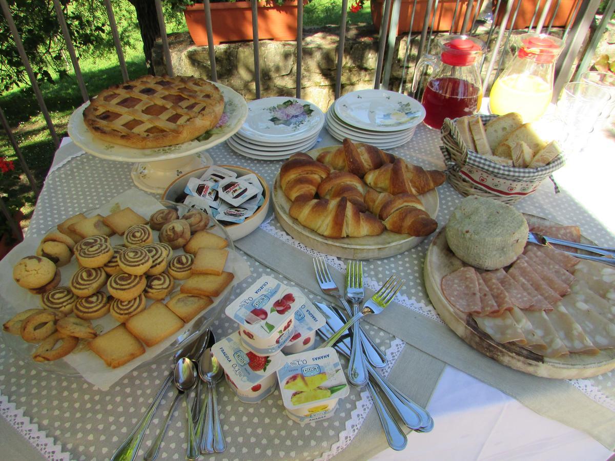 Bed and Breakfast Le Querce Di Campolungo San Giustino Exterior foto