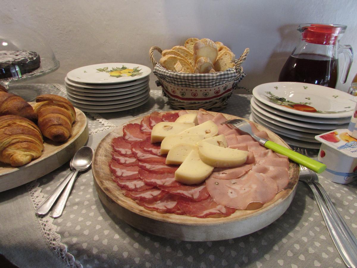 Bed and Breakfast Le Querce Di Campolungo San Giustino Exterior foto